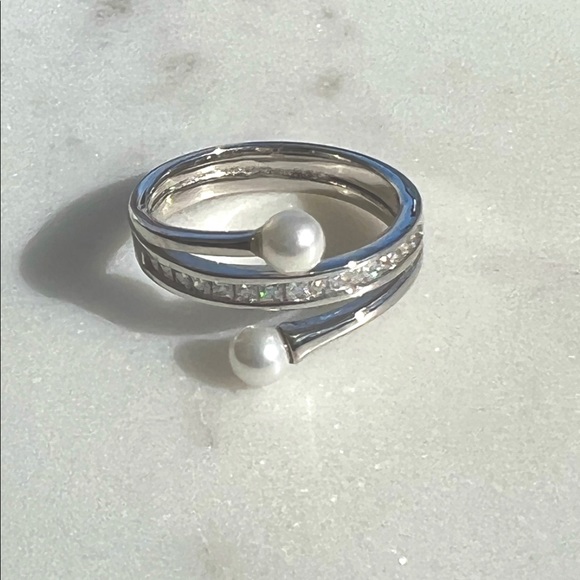 Sterling Silver Cz & Simulated Pearl Ring - Picture 13 of 15